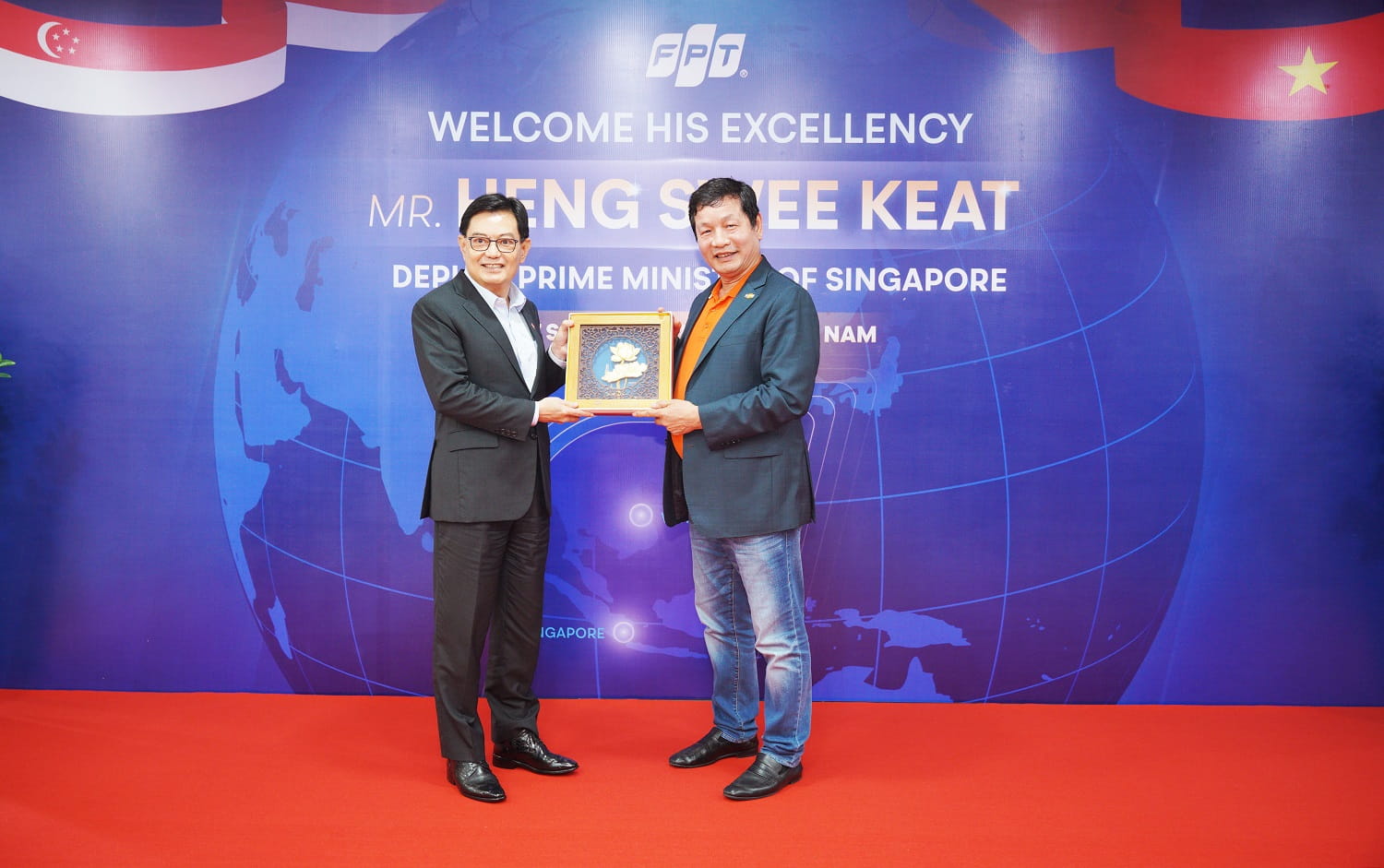 FPT's Chairman Truong Gia Binh welcomed Singapore's Deputy Prime Minister Heng Swee Keat on 13 Sep