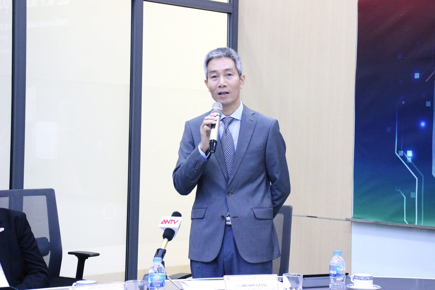 Ông Đỗ Sơn Giang - Phó TGĐ phụ trách R&D của FPT IS khẳng định FPT IS sẽ đồng hành cùng VietCredit để đưa sự hợp tác đi tới thành công.