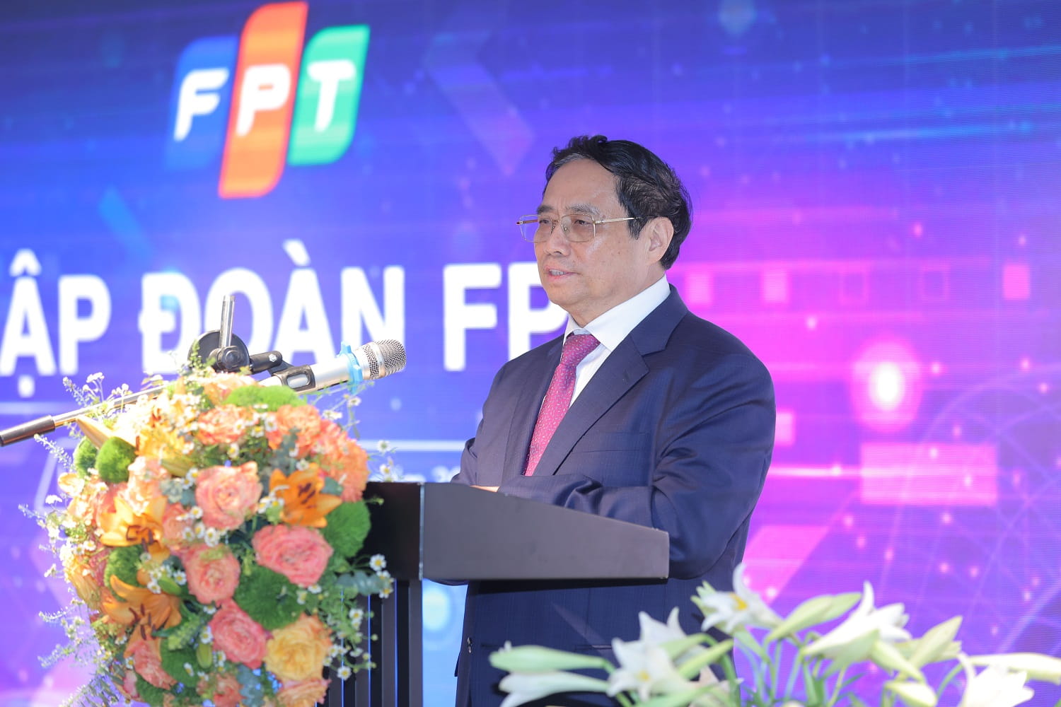 Thủ tướng Chính phủ Phạm Minh Chính: FPT là doanh nghiệp tiên phong về chuyển đổi số tại Việt Nam
