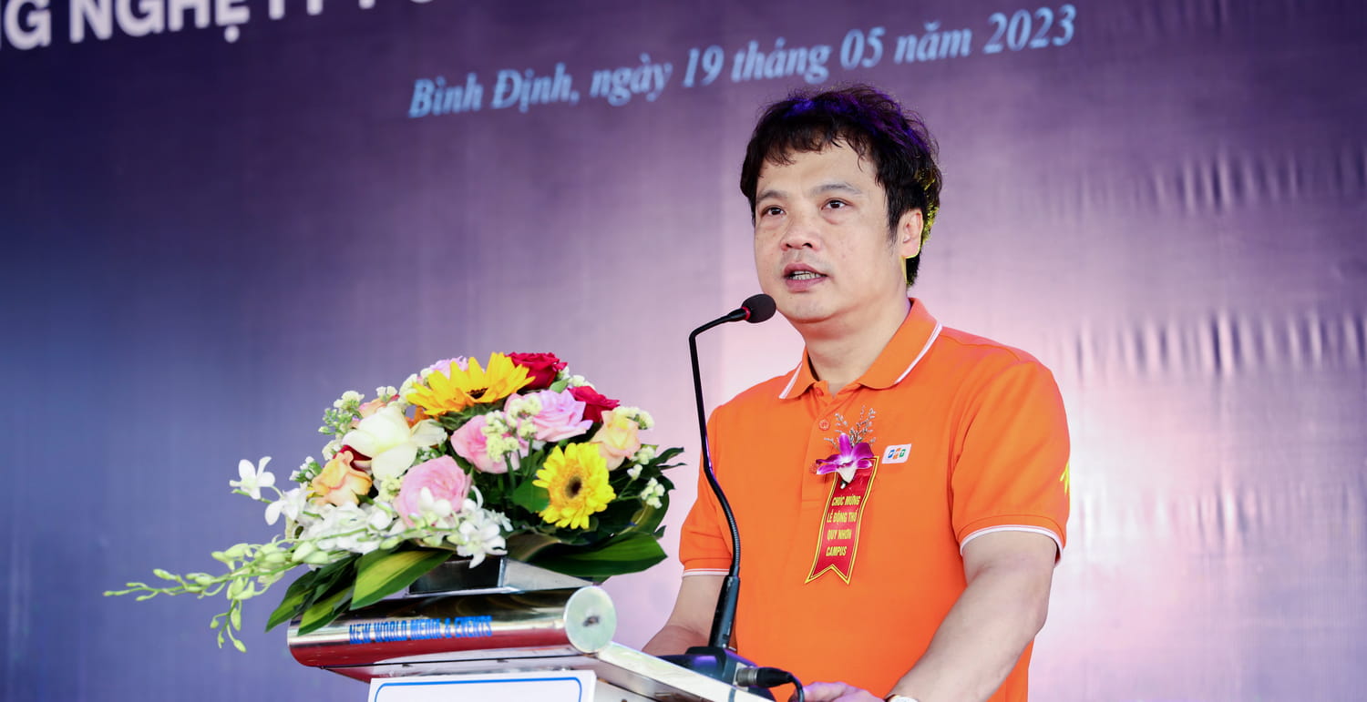 Mr. Nguyen Van Khoa, CEO of FPT, shared at the event.